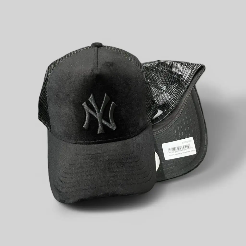 9FORTY TRUCKER BLACK NY