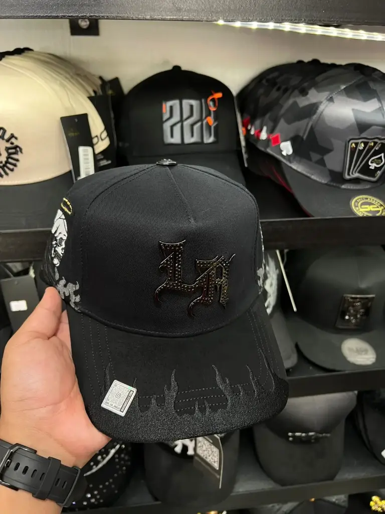 BIGG BOSS X KEVIN HATS LA SKULL