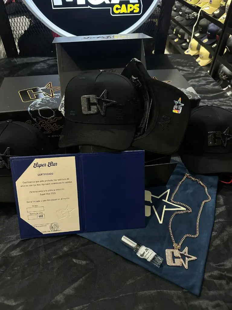 CASH ONLY SUPER STAR BLACK