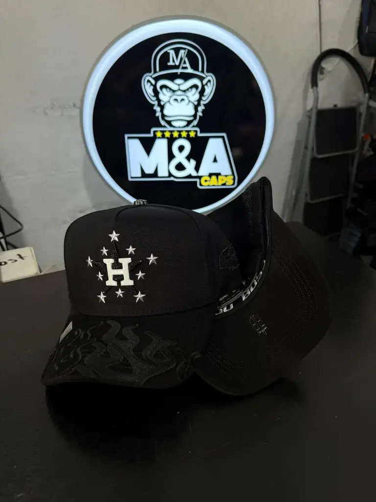 BIGG BOSS HOUSTON BLACK