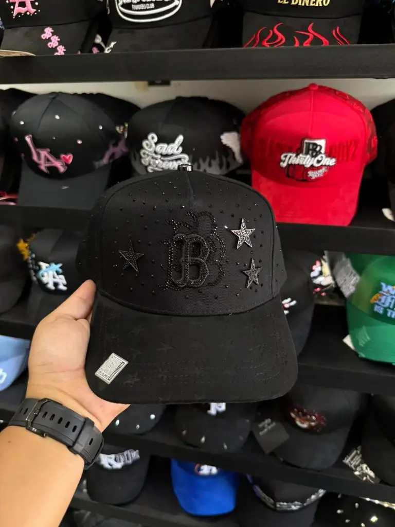 BIGG BOSS B STAR BLACK