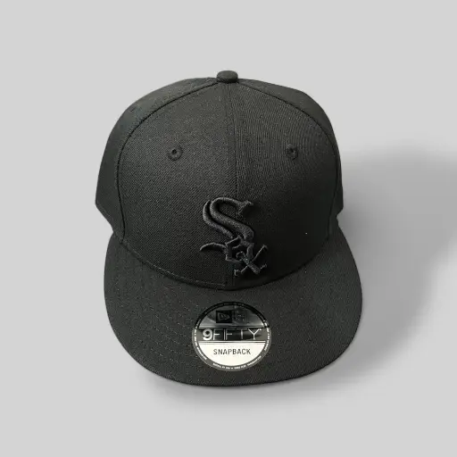 9FIFTY SOX TOTAL BLACK CLÁSICA