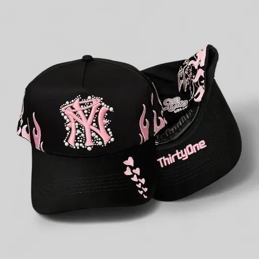 31 HATS YANKEES LOVE PEARLS
