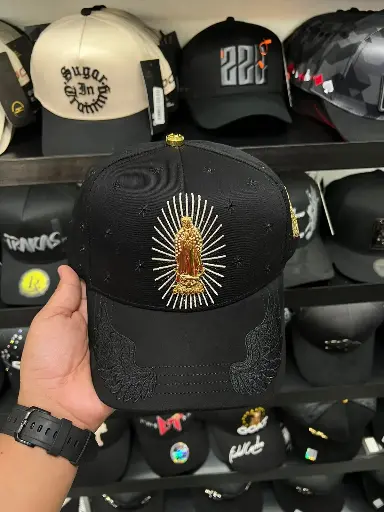 BIGG BOSS VIRGEN