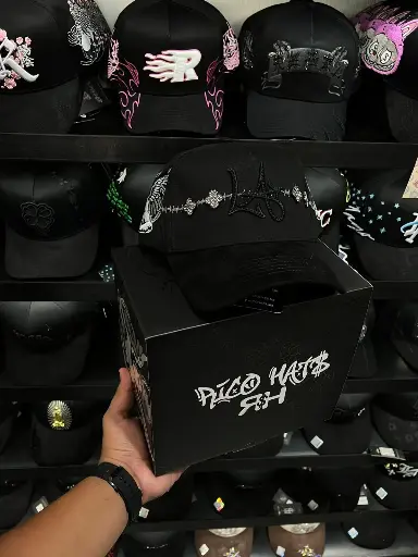 RICO HATS LA VAN-CLEF