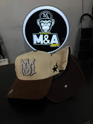 BIGG BOSS AMIRI BEIGE LOGO WHITE